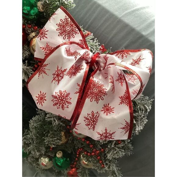 Vintage Glass Ornaments Handmade Wreath - Picture 2 of 3